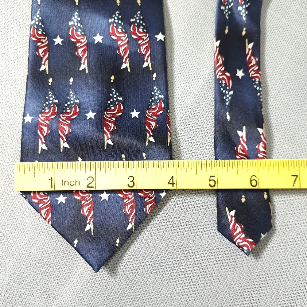 Vintage Stonehenge Men's Tie 100% Silk Tie Patriotic Blue,‎ Red, & White